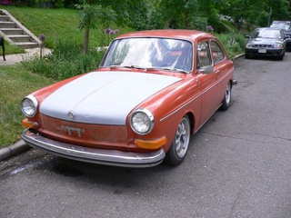 Illustration for article titled 1972 Volkswagen Fastback Down On The Denver Street